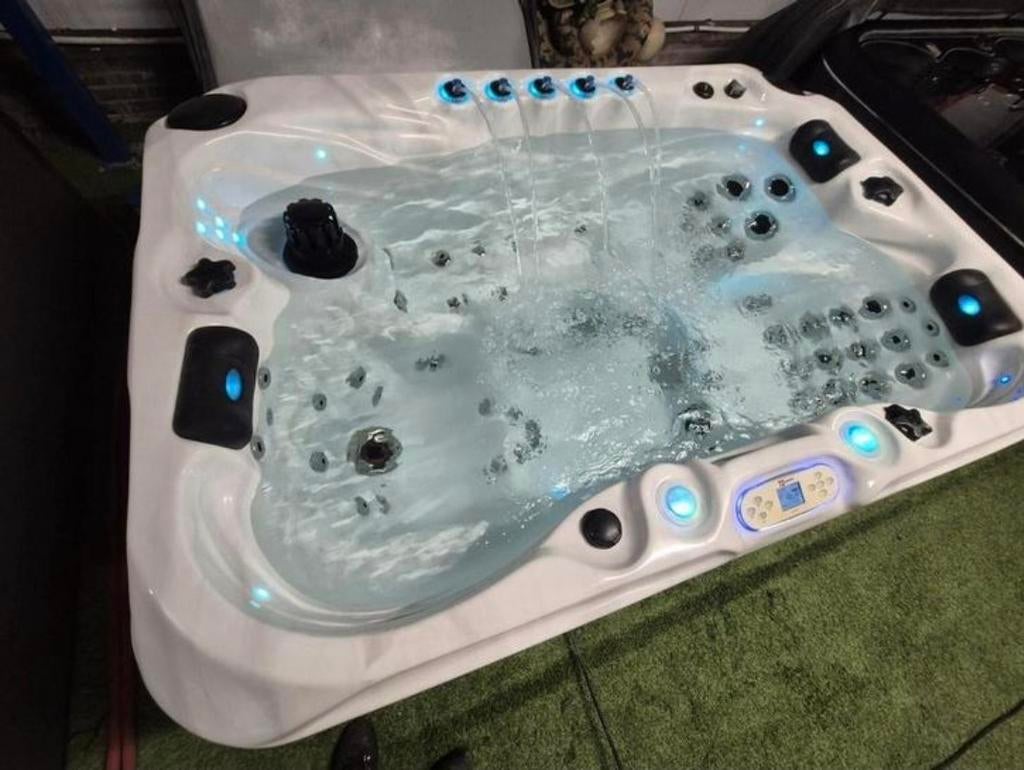 Balboa spa LED-verlichting Watervallen  nu €3950,- ‍️, Tuin en Terras, Ophalen of Verzenden, Filter