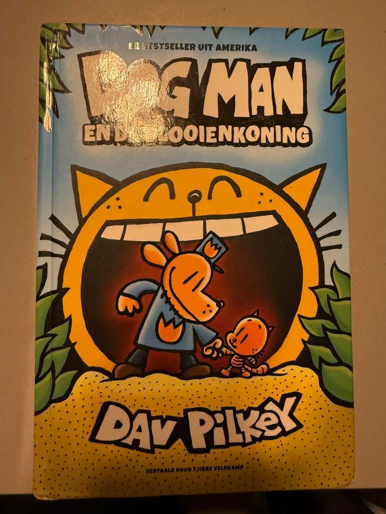 Dogman de vlooienkoning dav Pilkey boek nieuw, Boeken, Kinderboeken | Jeugd | onder 10 jaar, Ophalen of Verzenden, Zo goed als nieuw