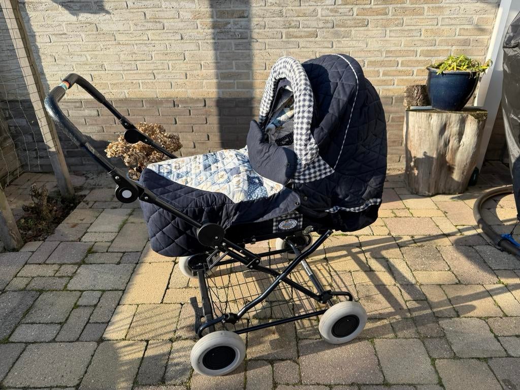 Teutonia exclusieve combi kinderwagen moet weg, Kinderen en Baby's, Kinderwagens en Combinaties, Ophalen of Verzenden, Zo goed als nieuw