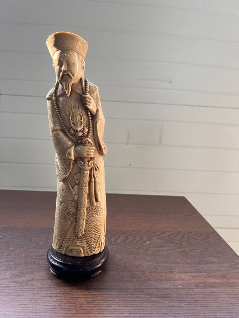 Chinees beeld geleerde/ambtenaar – fijn gesneden – 32 cm, Ophalen of Verzenden