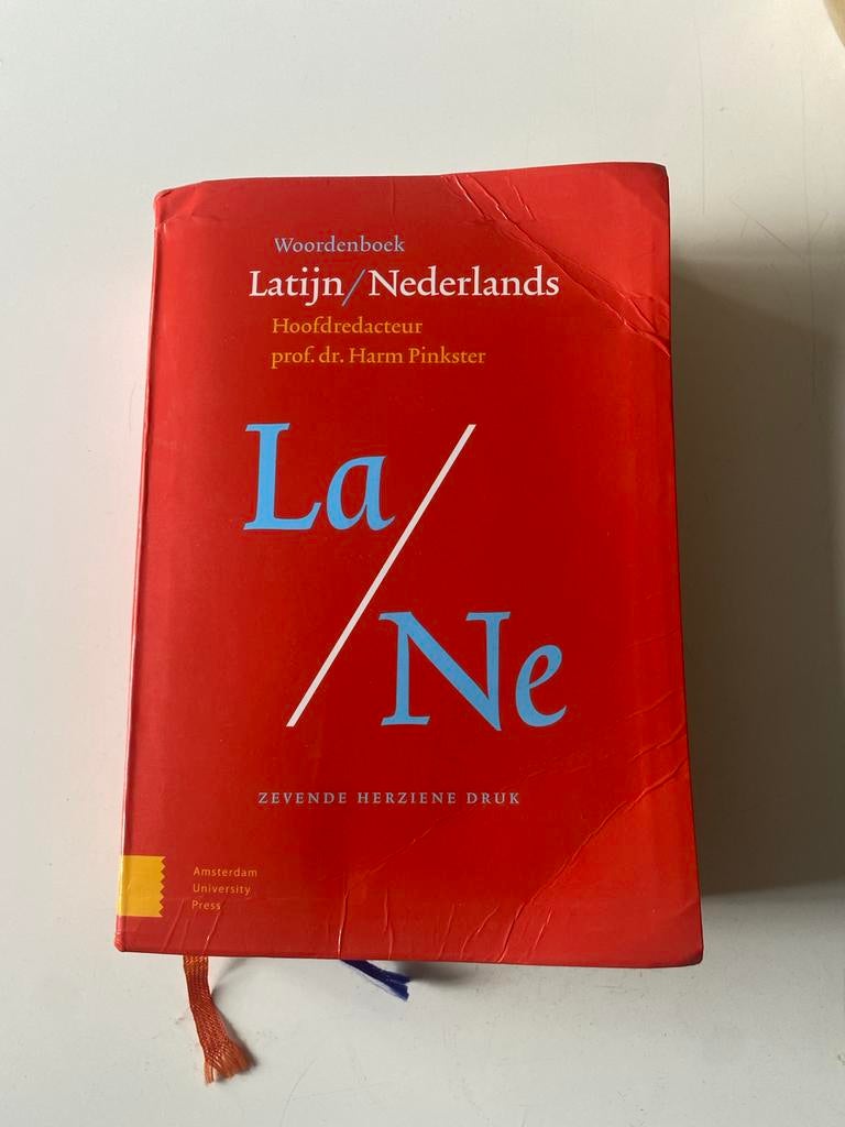 Latijn Woordenboek - Goede Staat - ISBN 9789463720519, Ophalen of Verzenden, Gelezen, Overige uitgevers, Latijn