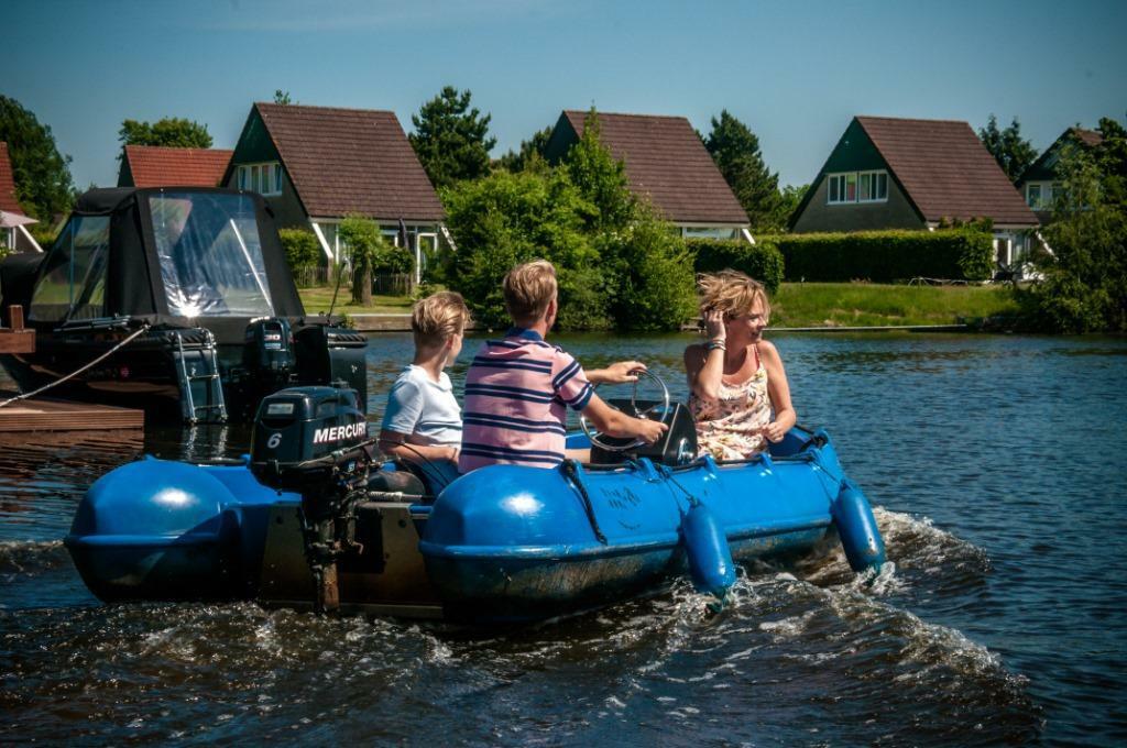 2-24pers voorjaar Emslandermeer wellnes sauna buitenspa boot, Bemiddelingsbureau, Groningen, Chalet, Bungalow of Caravan, Aan meer of rivier