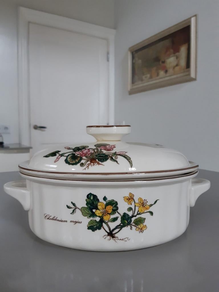Ovenschaal met deksel Villeroy en Boch Botanica, Ophalen of Verzenden, Overige stijlen, Porselein, Schaal of Schalen
