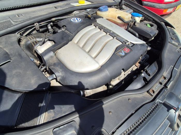 Motor van een Volkswagen Passat, Gebruikt, -, Volkswagen, -