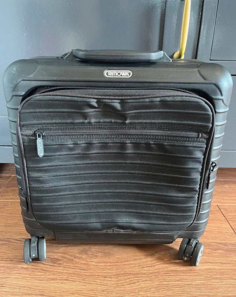 Rimowa suitcase, Sieraden, Tassen en Uiterlijk, Koffers, Ophalen, Wieltjes, 50 tot 60 cm, Hard kunststof