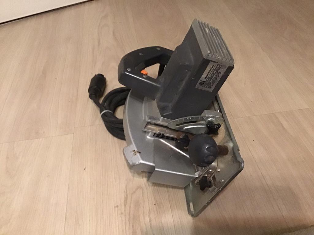 ELU cirkelzaag, Doe-het-zelf en Verbouw, Ophalen of Verzenden, Zo goed als nieuw, 1200 watt of meer, Overige typen