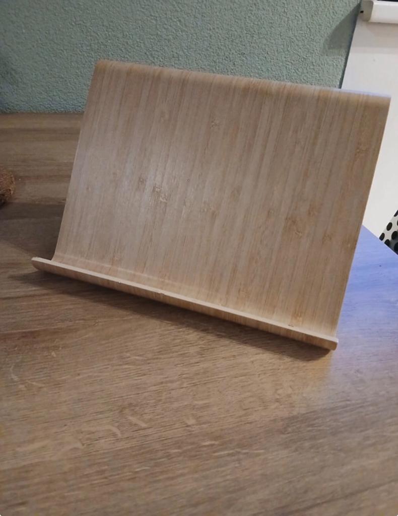 Ipad standaard, Ophalen of Verzenden, Zo goed als nieuw
