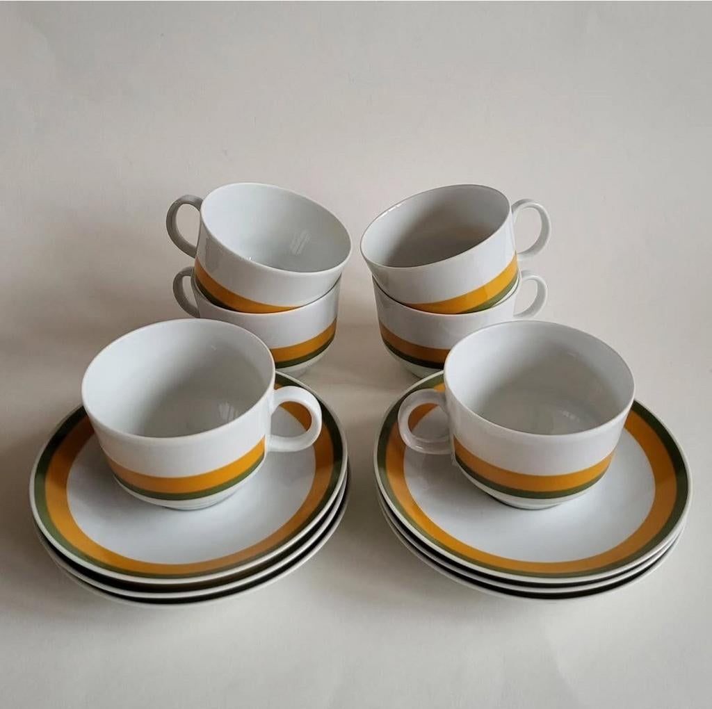 6 vintage porseleinen kopjes en schotels uit de jaren '70, Huis en Inrichting, Keuken | Servies, Ophalen of Verzenden