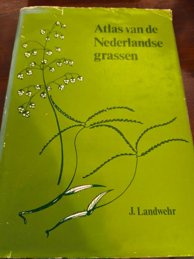 Atlas van de Nederlandse Grassen - J. Landwehr, Ophalen of Verzenden, Gelezen, J. Landwehr
