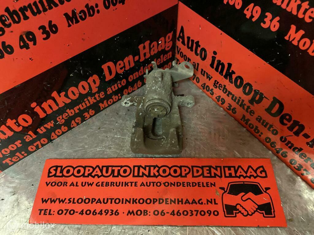 Renault Megane ('07-'15) Remklauw Linksachter - 440119906R, Ophalen of Verzenden, Gebruikt