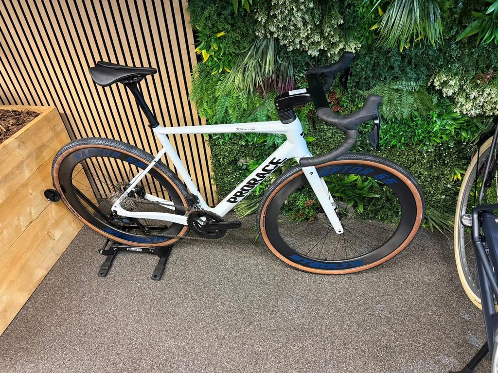 Nieuwe prorace gravel bike / 105 di2/ raptor wielen €2999,, Minder dan 10 versnellingen, 53 tot 57 cm, Ophalen, Overige merken