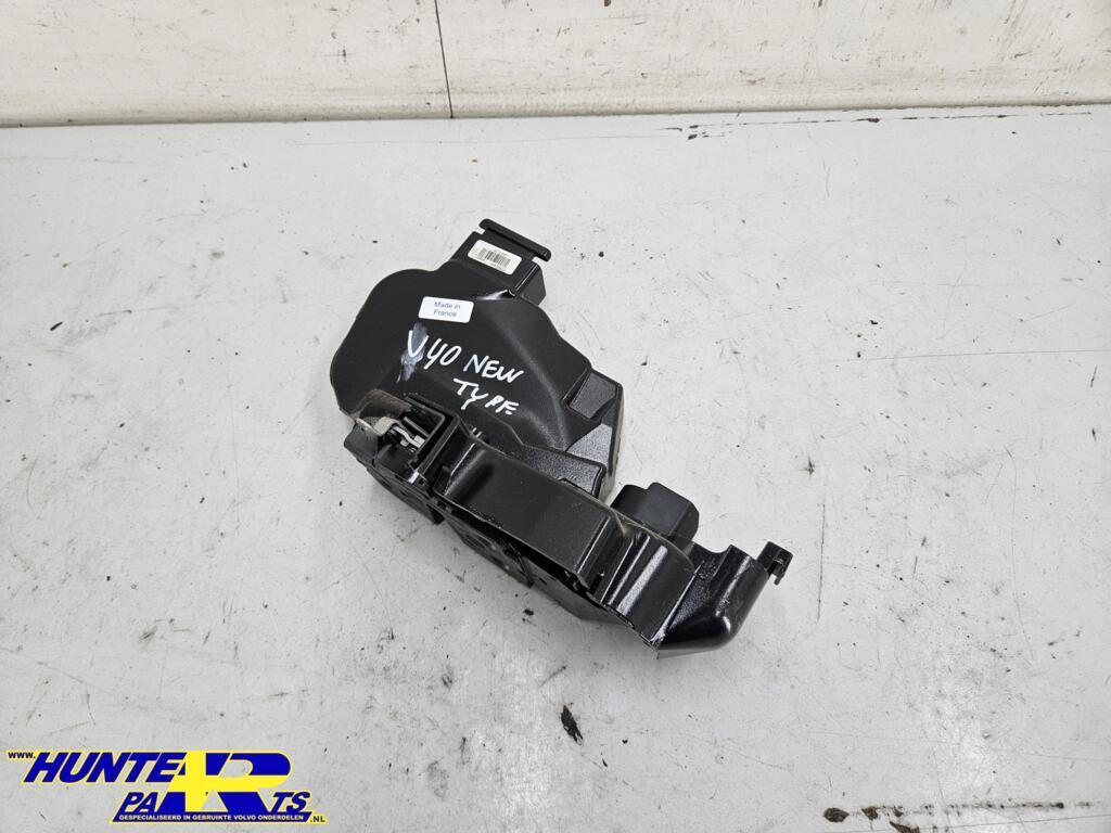 Deurslot mechaniek LV Volvo V40 II ('12-'19) 30753681, Gebruikt, Ophalen of Verzenden, Volvo, Volvo