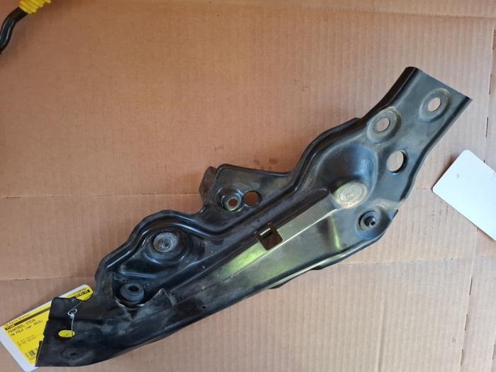 Frontdeel steun van een Volkswagen Polo, Gebruikt, -, -, -
