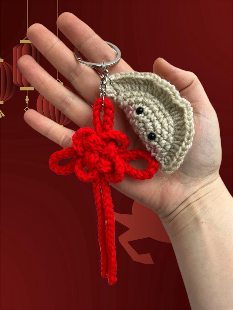 Gehaakte geluksknoop & dumpling sleutelhanger, Ophalen of Verzenden, Nieuw, Knutselwerk