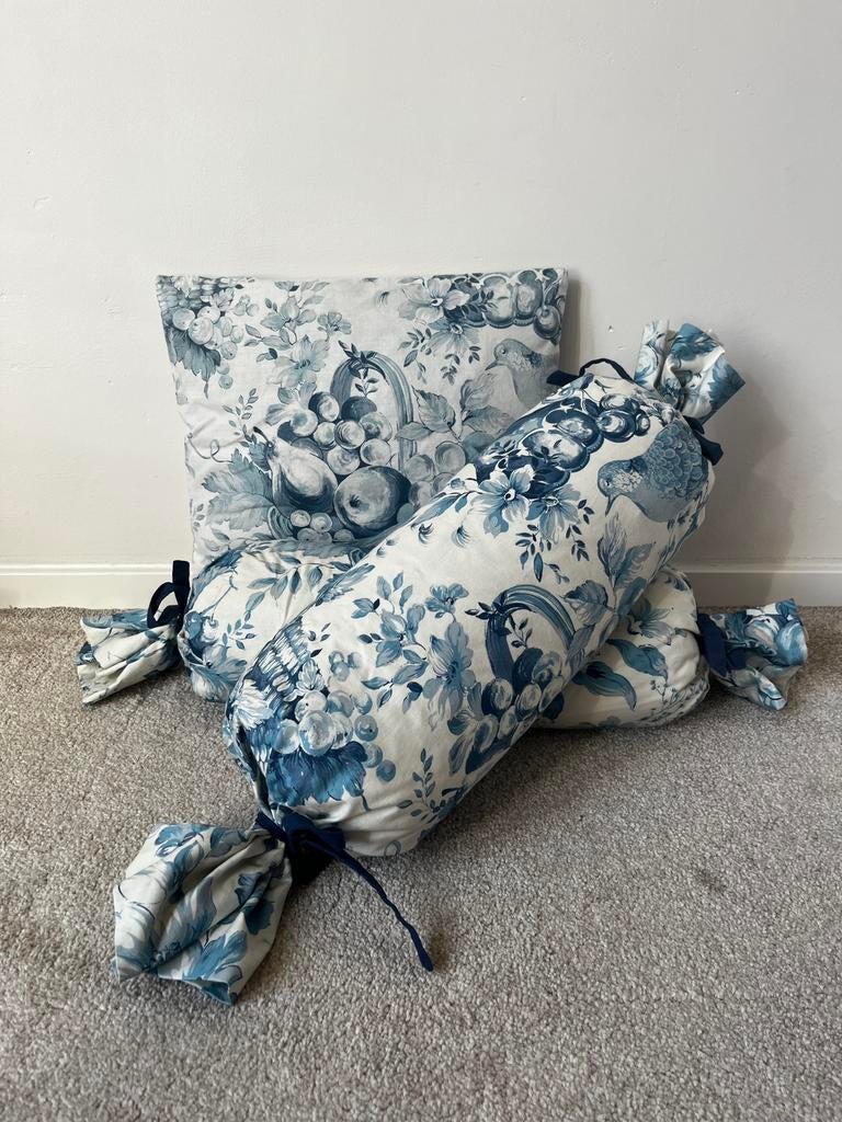 Set van 3 blauw-wittd kussens. Brocante boho delfts blauw, Huis en Inrichting, Woonaccessoires | Kussens, Verzenden, Gebruikt