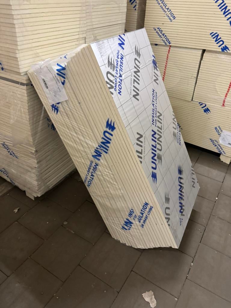 Te koop zeer grote partij 2 cm dik pir isolatie, Ophalen of Verzenden, Nieuw, Hardschuim (Pir), 15 m² of meer