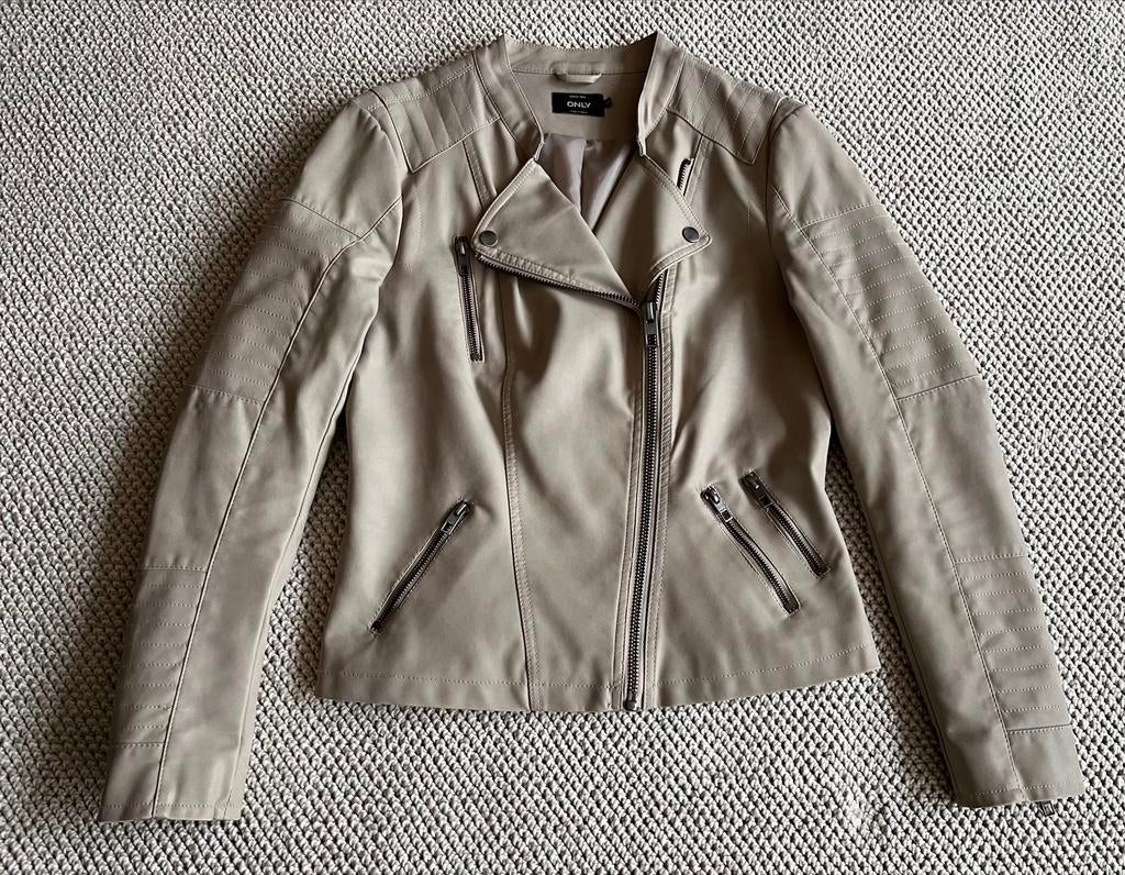 Crème kleurig nep leren jasje mt 38, Ophalen, Beige, Zo goed als nieuw, Jasje