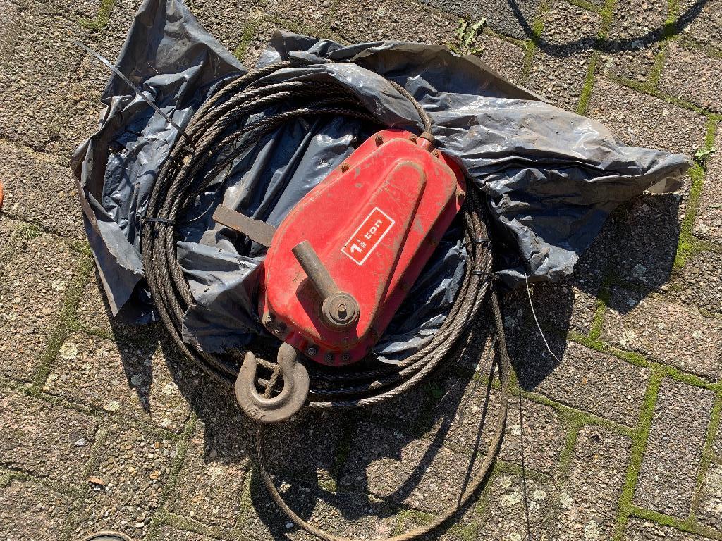 Tifor staaldraadlier 1,5 ton, Doe-het-zelf en Verbouw, Lieren en Takels, Ophalen, Zo goed als nieuw