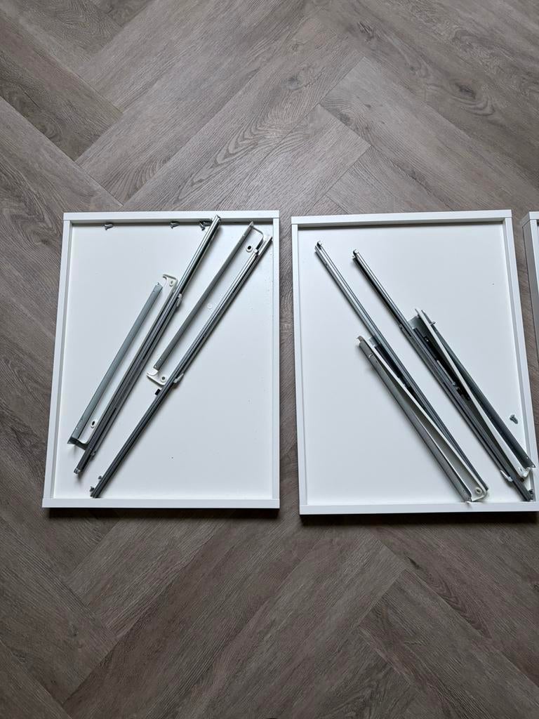 Ikea Komplement 4 uittrekbare planken + verdeler, Ophalen, Met plank(en), Gebruikt, 50 tot 100 cm