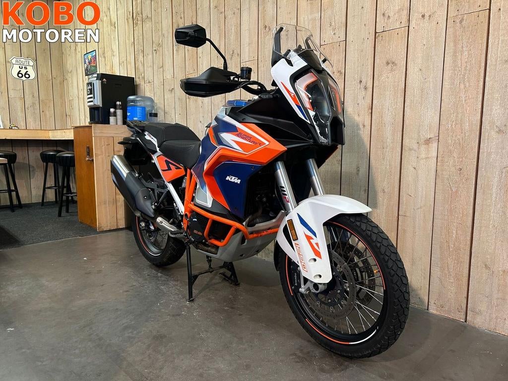 KTM 1290 SUPERADVENTURE R (bj 2024), 2 cilinders, KTM, Motorrijbewijs A, Bedrijf