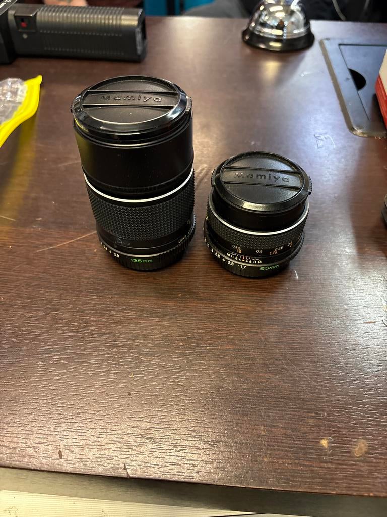 Mamiya lenzen set - 50mm & 135mm, F, Gebruikt, R, Ophalen of Verzenden