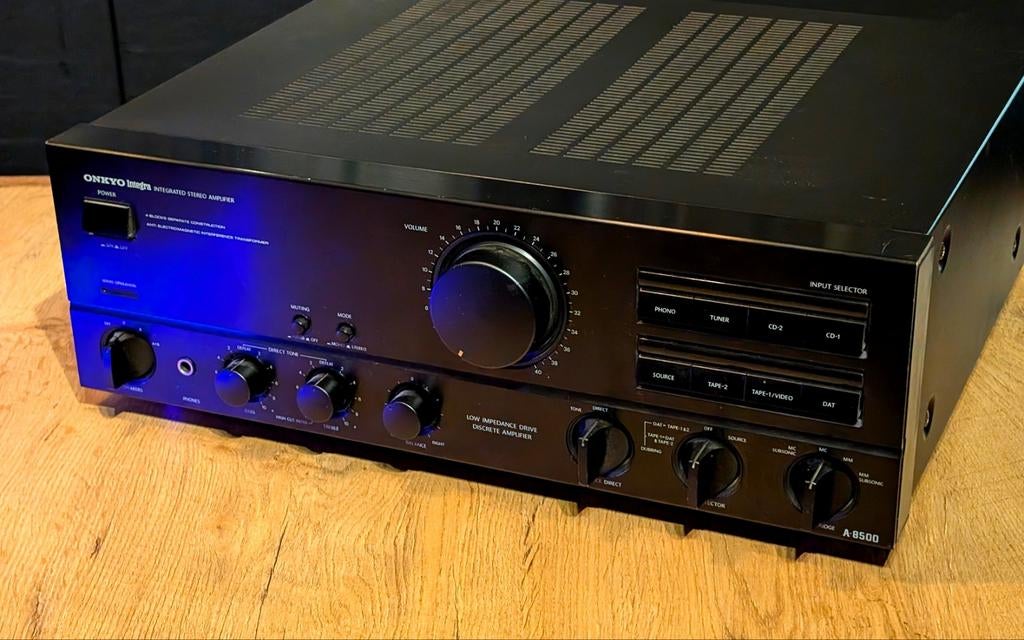 ONKYO INTEGRA A-8500 • GARANTIE • PHONO • STEREO •, Rick's Audio 
De Kempen 18 
6021PZ Budel 
+31 (0)495 785698
info@ricks-audio.com