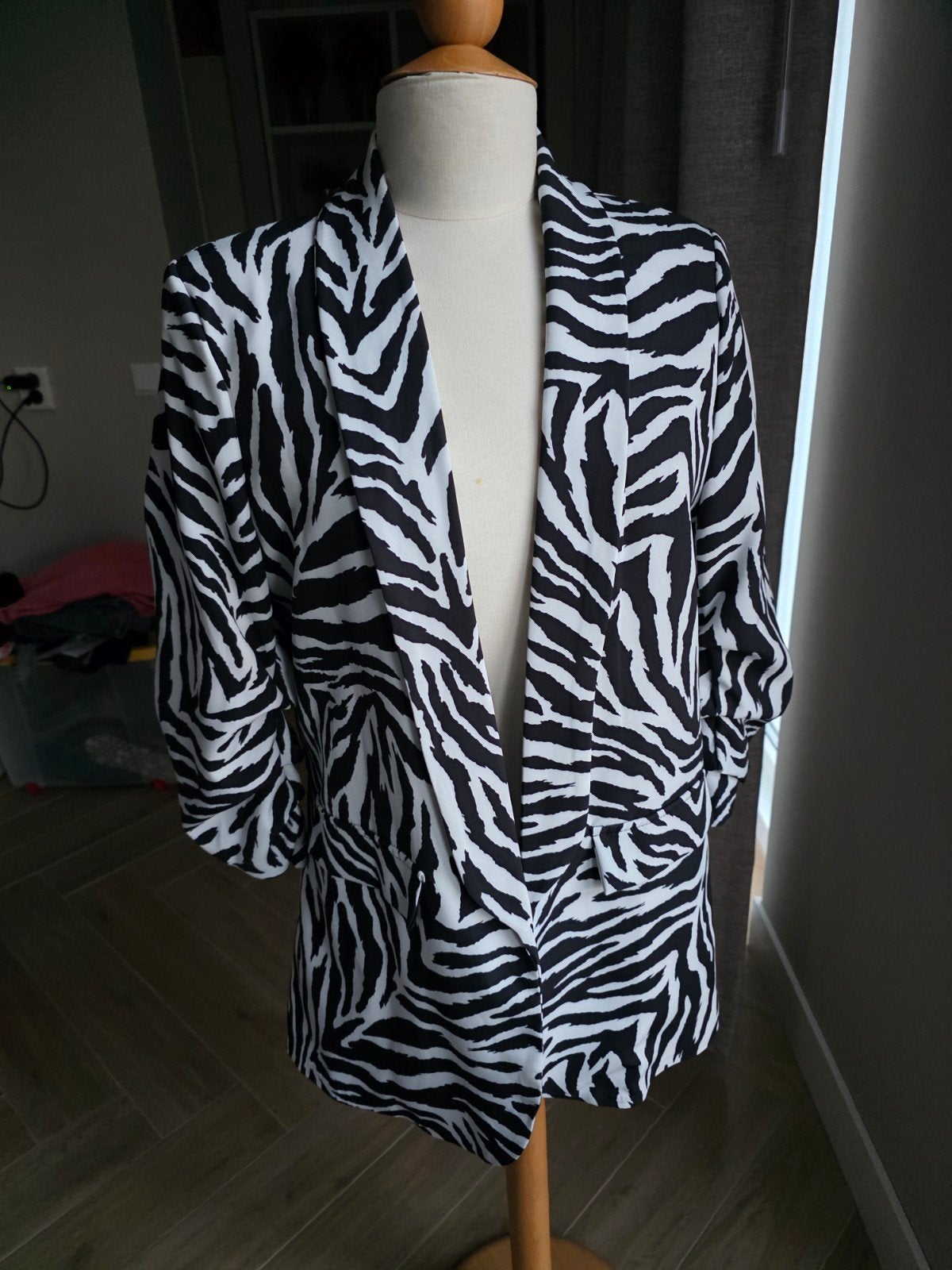 Prachtig zebra pescara lang model blazer maat xl nieuw, Zwart, Maat 46/48 (XL) of groter, Pescara, Nieuw