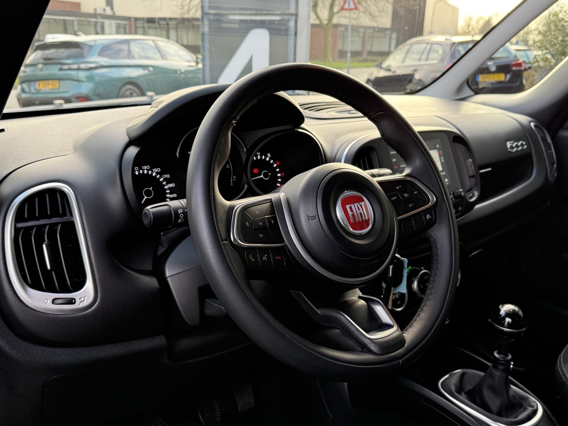 Fiat 500L BWJ 2018 | 0.9 TwinAir 105PK Cross | TREKHAAK | NA, Auto's, Fiat, Gebruikt, Bruin, Leder en Stof, Origineel Nederlands