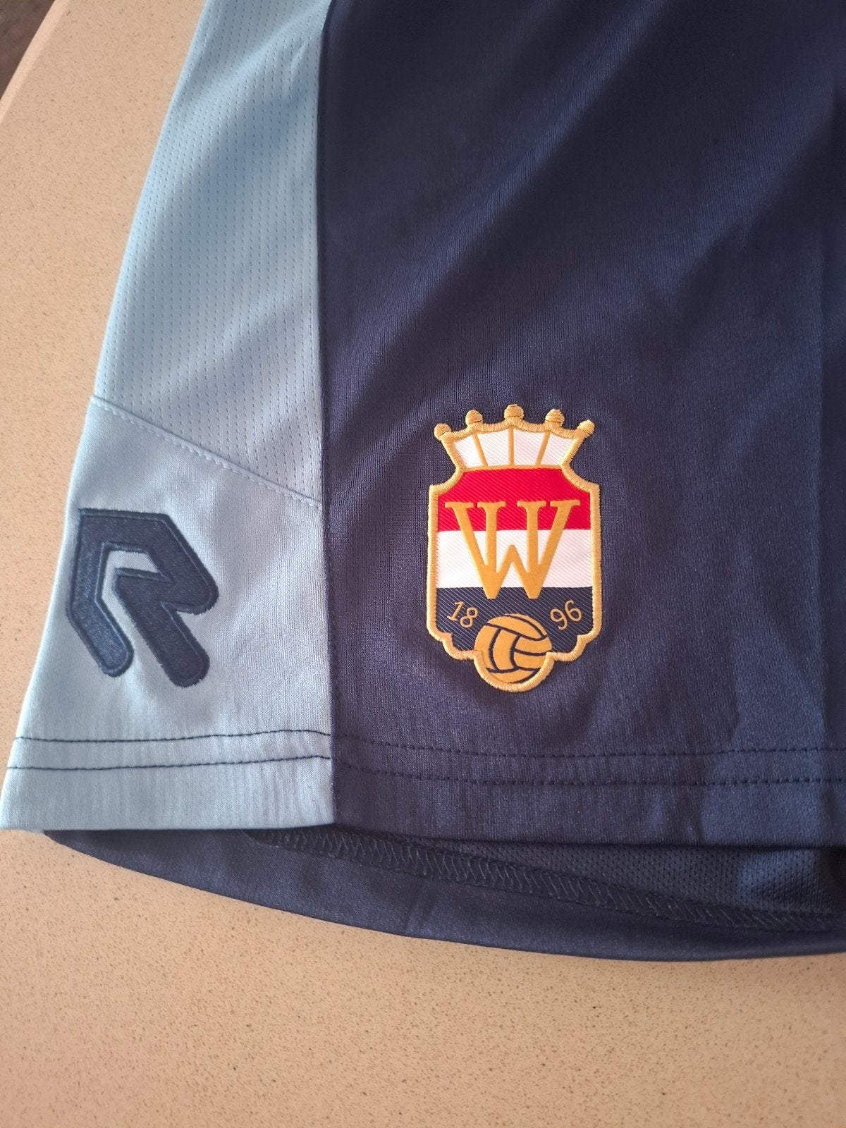 Nieuw Willem II voetbalbroek XL, Maat XL, Ophalen of Verzenden, Nieuw