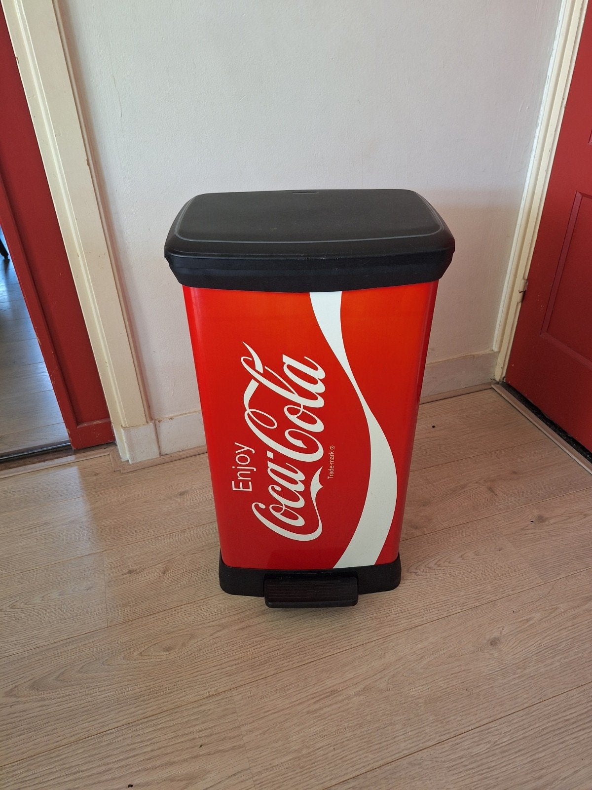 Coca Cola kunststof pedaalemmer/prullenbak, 50 liter., Ophalen of Verzenden, Kunststof