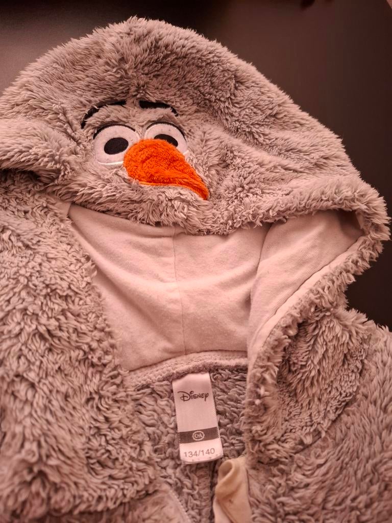 Leuke olaf onesie maat 134/140, Ophalen, 134 t/m 140, Jongen of Meisje