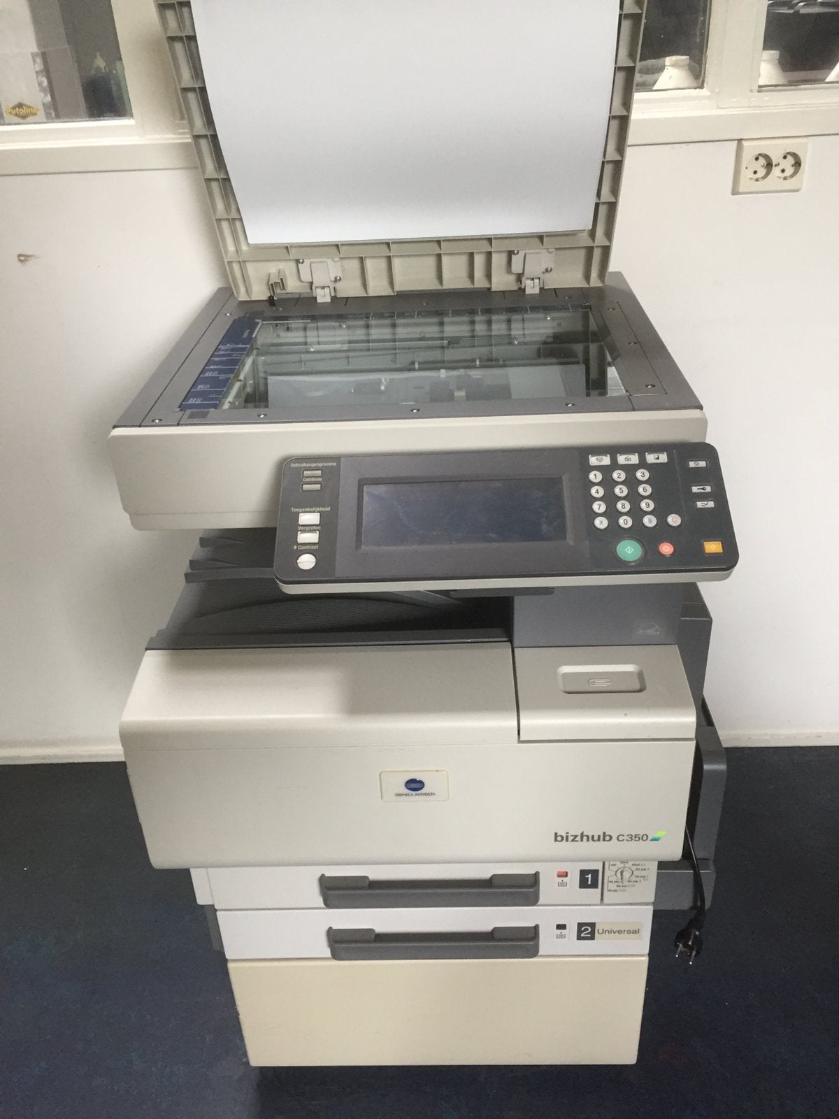 T.E.A.B. Konica Minolta Bizhub C350 Kleurenprinter A-4 + A-3, Computers en Software, Printers, Ophalen, Gebruikt, Kleur printen