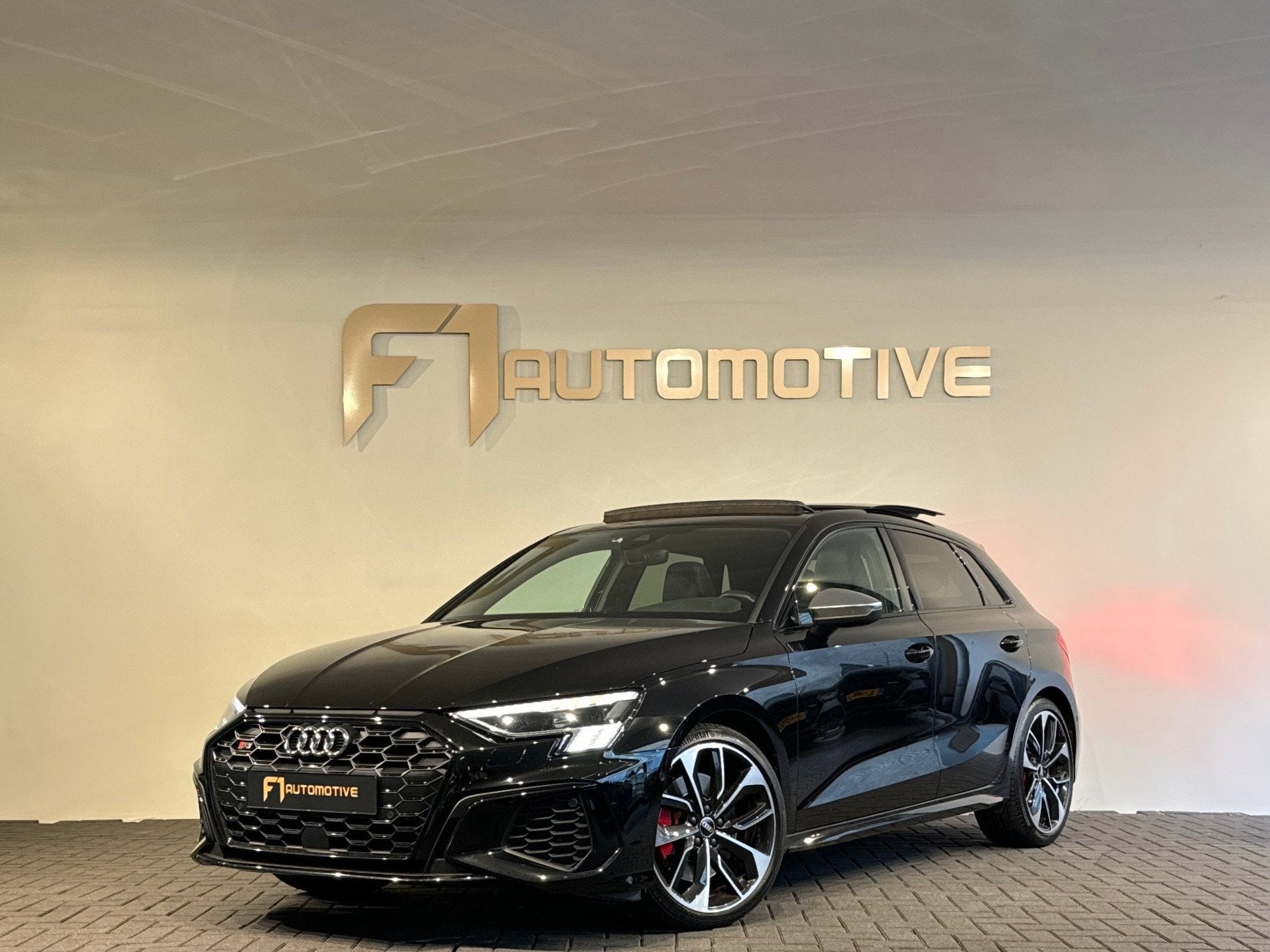 Audi S3 Sportback 2.0 TFSI quattro Pano|RS Seats|ACC|Sfeer|C, Auto's, Automaat, S3, Gebruikt, Euro 6