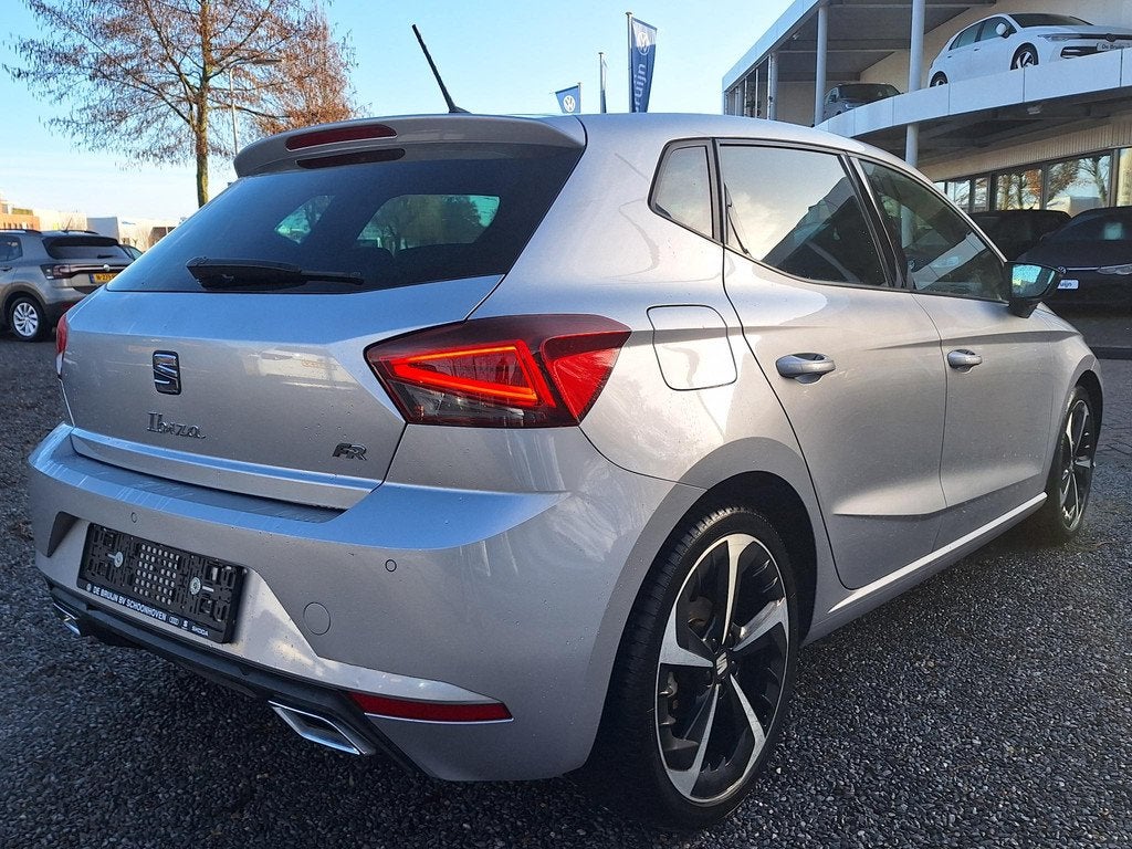 SEAT Ibiza 1.0 TSI 110pk DSG FR (Virtual,Clima,Carplay,Winte, Auto's, 12 maanden, Stof, Gebruikt, Ibiza
