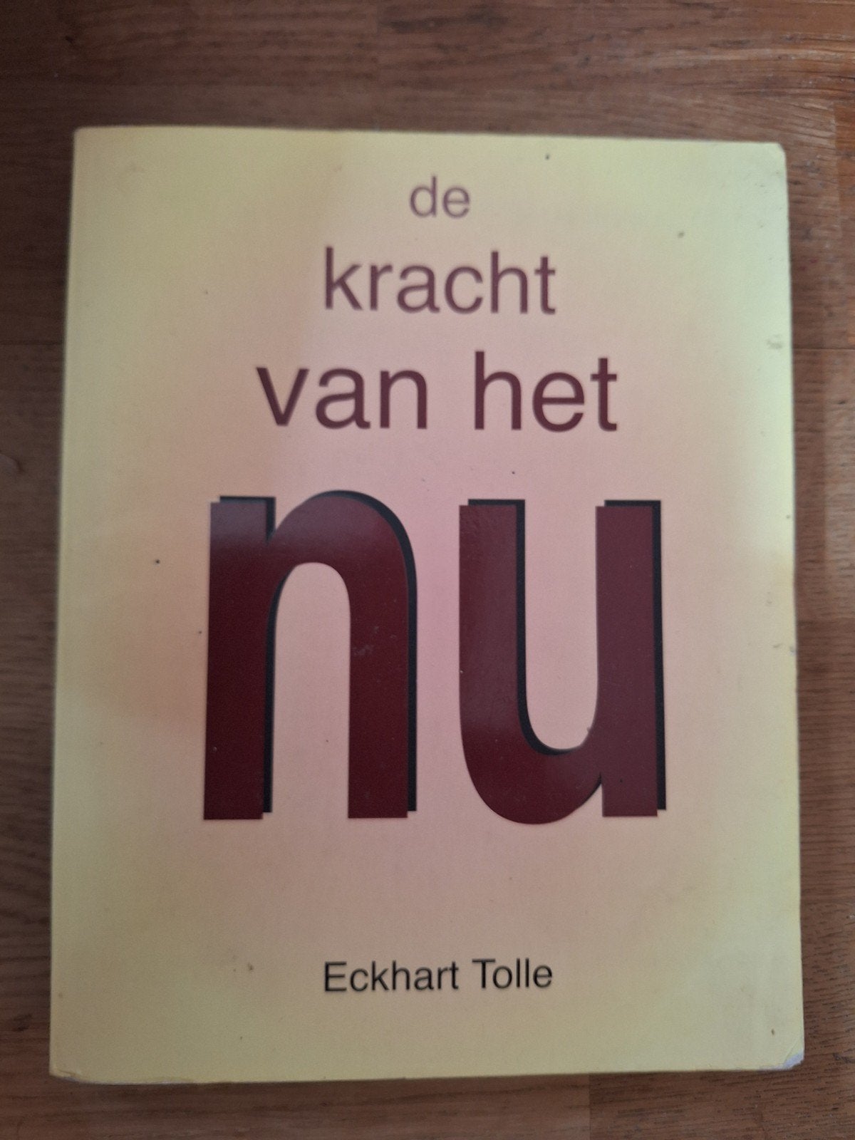 De Kracht van het Nu - Eckhart Tolle, Ophalen of Verzenden, Zo goed als nieuw, Spiritualiteit algemeen, Achtergrond en Informatie