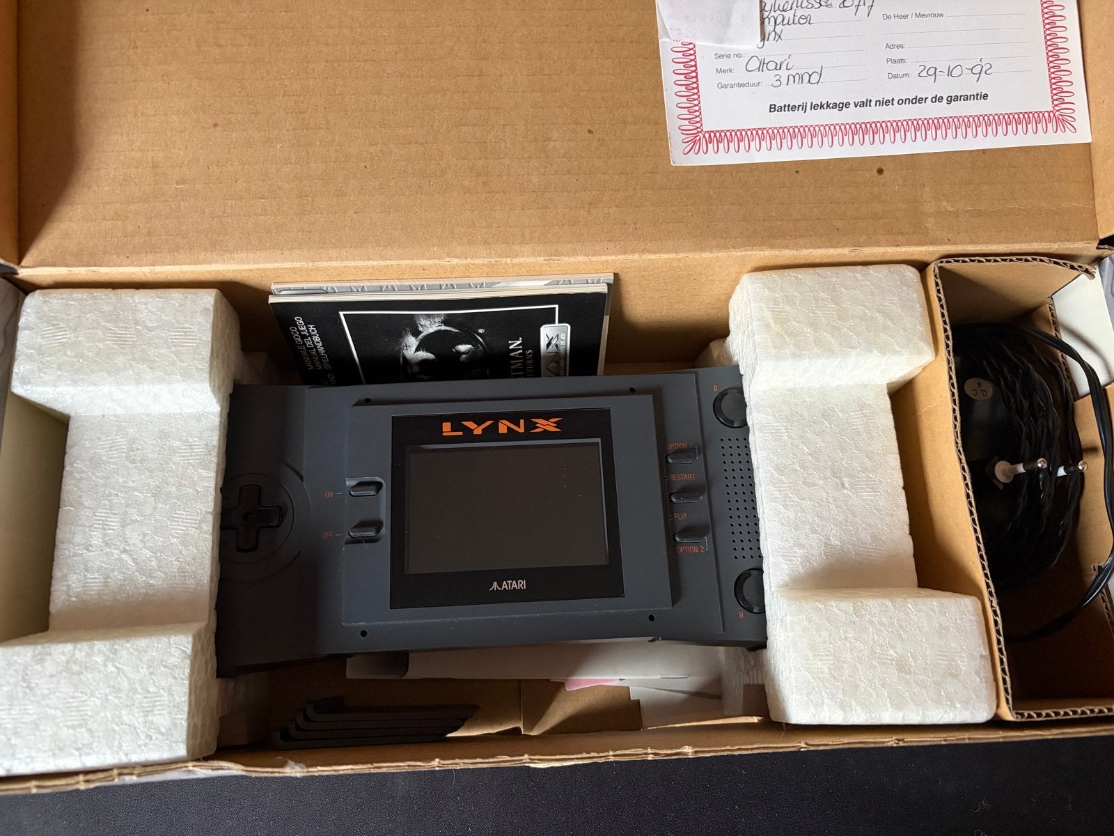 Atari Lynx met doos, handleidingen en 4 spellen, Ophalen of Verzenden, Met 1 controller, Atari Lynx, Gebruikt