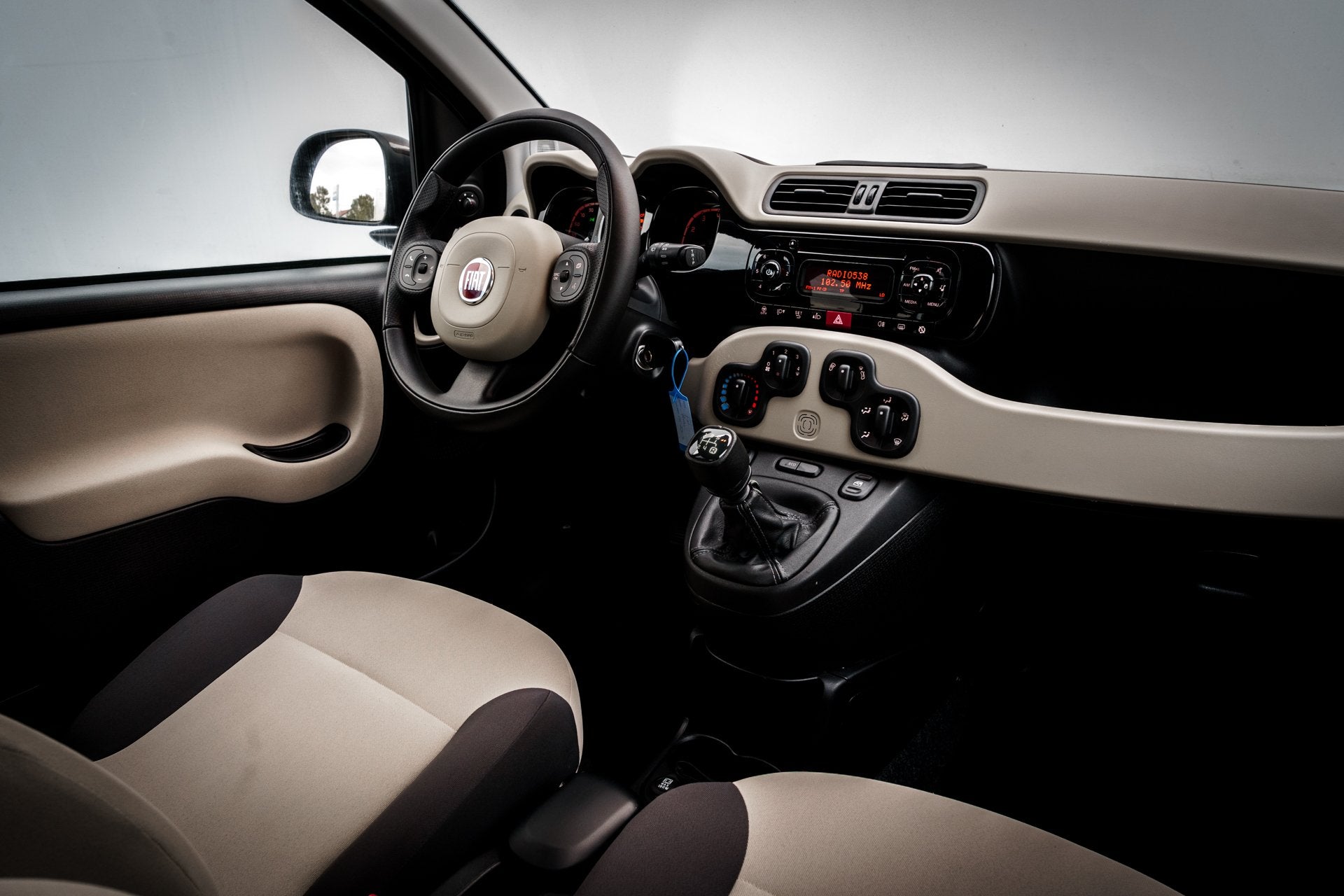 Fiat Panda 0.9 TwinAir Lounge | Org NL | Airco | Getint Glas, Auto's, Euro 5, Zwart, Origineel Nederlands, Handgeschakeld