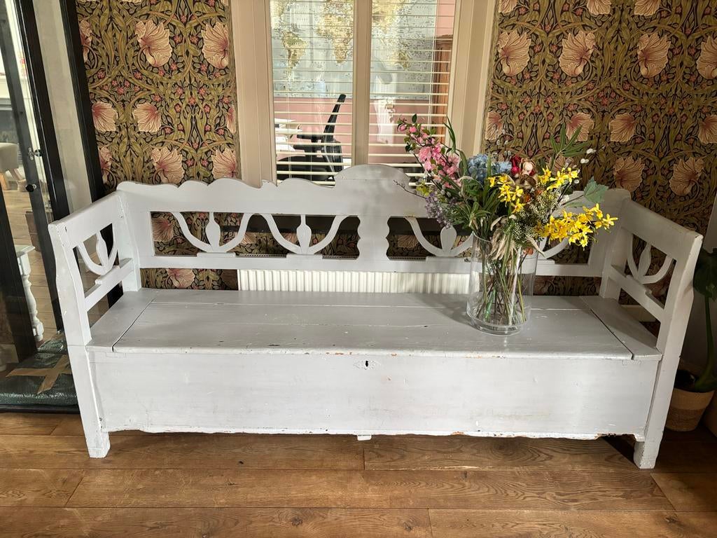 Mooie oude brocante bank, Ophalen of Verzenden