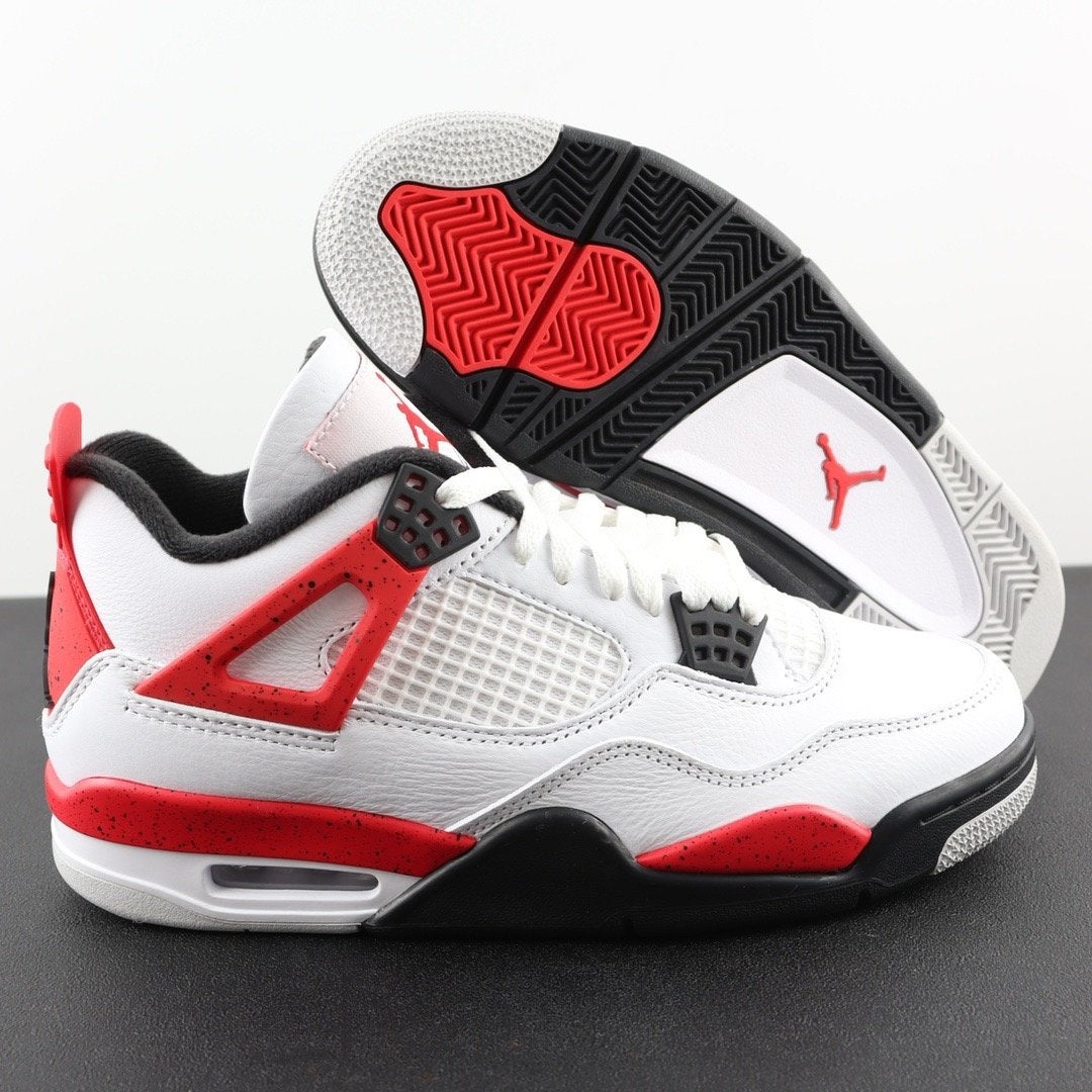 Jordan Air Jordan 4 Neutraal Grijs Rood Cement Basketbalscho, Kleding | Heren, Schoenen, Gedragen, Sneakers of Gympen, Wit, Ophalen of Verzenden