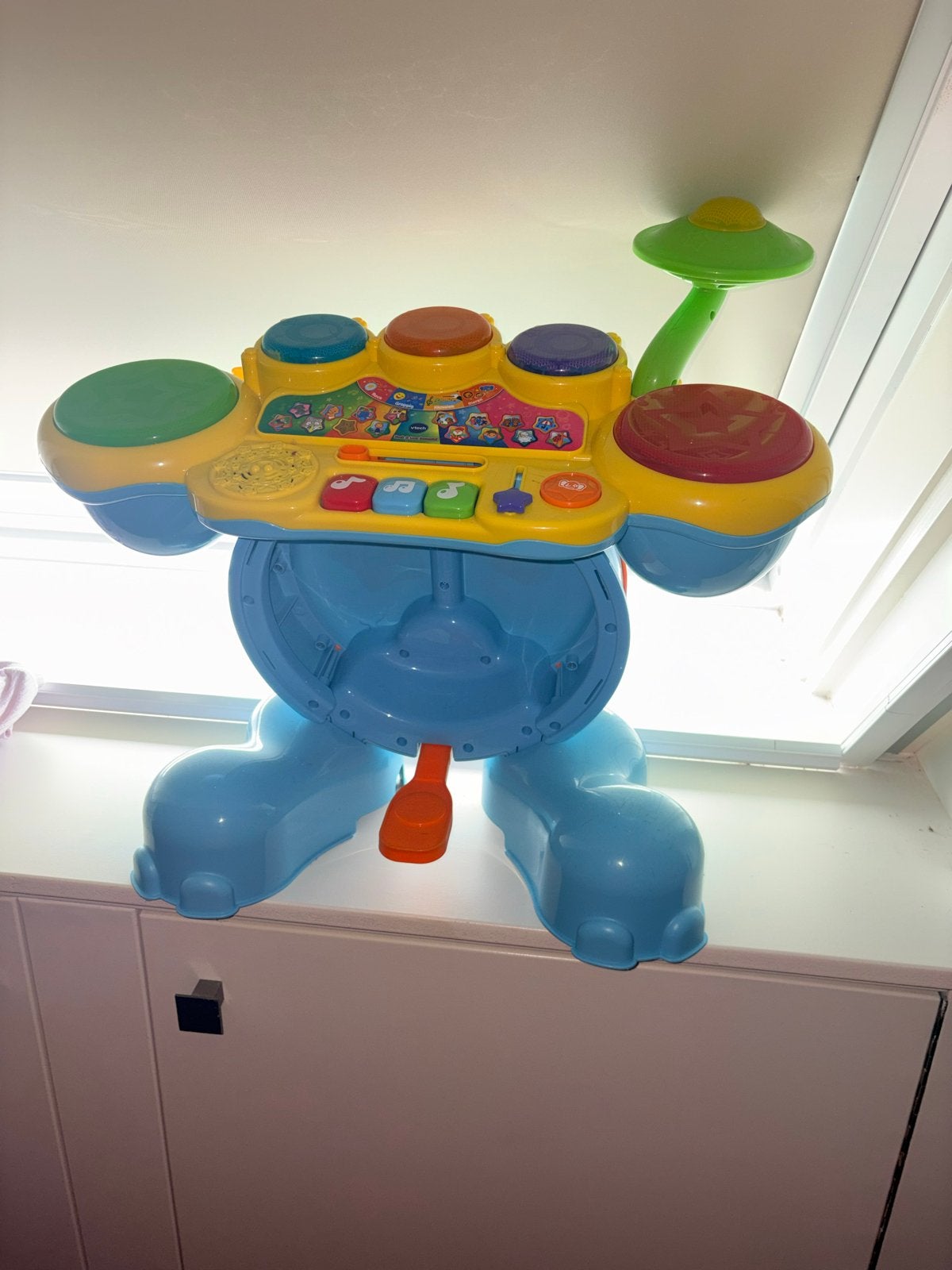 VTech Baby Muziek Drumstel met Stokken en Krukje - Nieuw!, Ophalen, Nieuw, Overige typen, Met licht