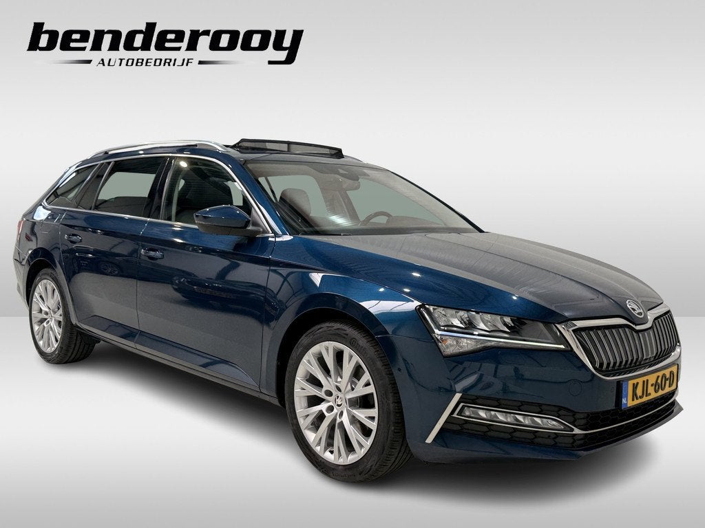 Skoda Superb Combi 1.4 TSI iV Business Edition | Leder | Pan, Auto's, Skoda, Gebruikt, Euro 6, Blauw, Hybride Elektrisch/Benzine