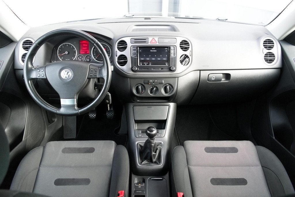 Volkswagen Tiguan 1.4 TSI Comfort&Design|NW. DISTR. KETTING|, Auto's, Volkswagen, Voorwielaandrijving, Euro 5, 15 km/l, Huisgarantie