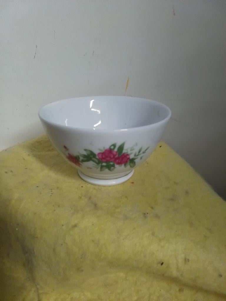 2166) mooi Chinees kommetje doorsnede 11cm, Ophalen of Verzenden