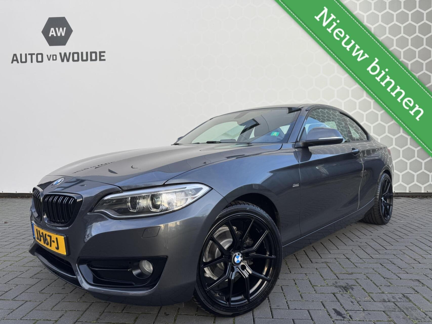 BMW 2-serie Coupé 218i M Sport Trekhaak Black pack! 18 inch, Auto's, Gebruikt, 4 stoelen, Origineel Nederlands, Handgeschakeld
