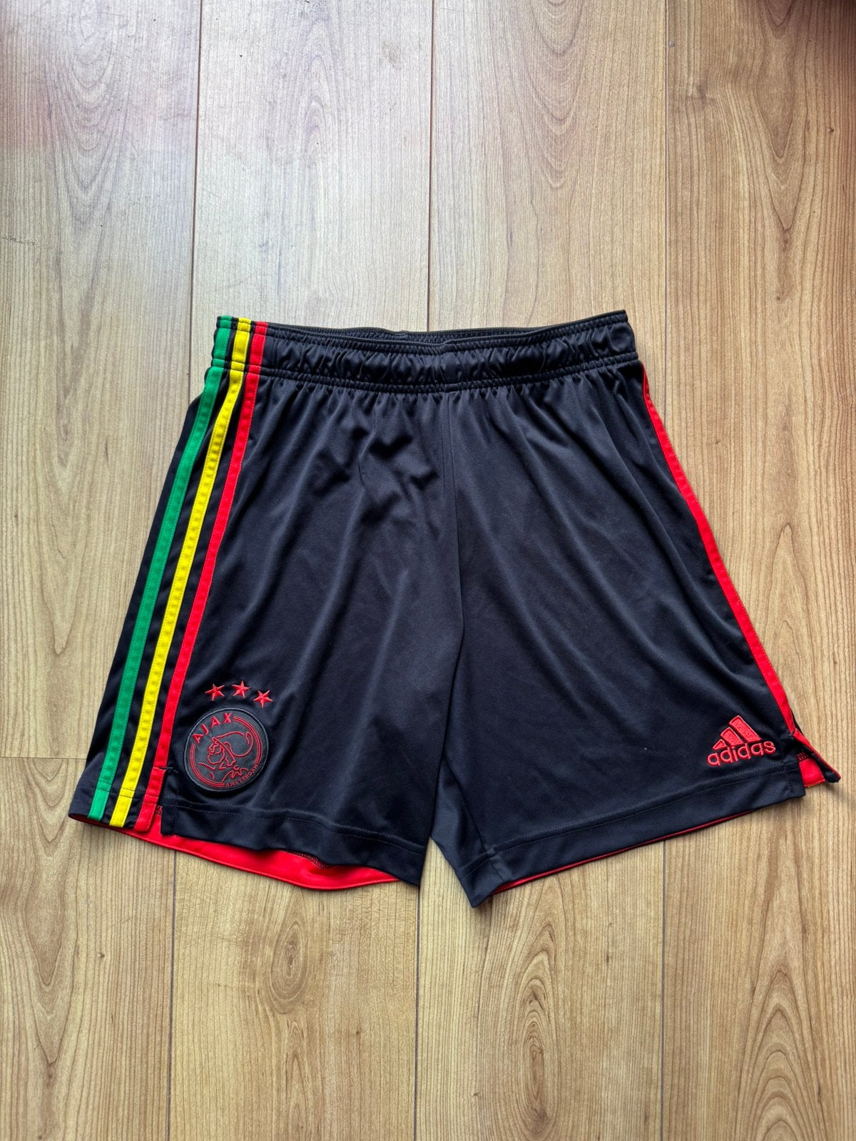 Origineel voetbalbroekje shorts Ajax Amsterdam Bob Marley, Ophalen of Verzenden, Zo goed als nieuw, Rood, Voetbal