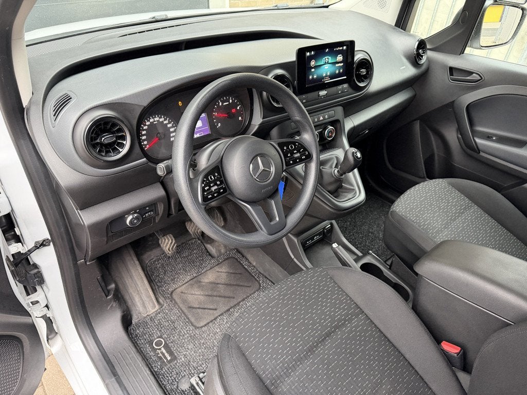 Mercedes-Benz Citan 108 CDI L1 Pro Euro 6 CarPlay/acteruitri, Voorwielaandrijving, Stof, 4 cilinders, Wit