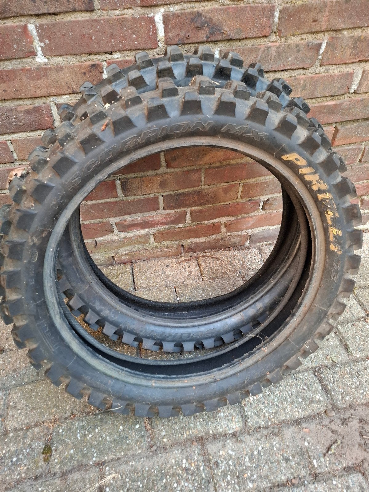 2 gratis crossbanden 120/90-19, Motoren, Ophalen