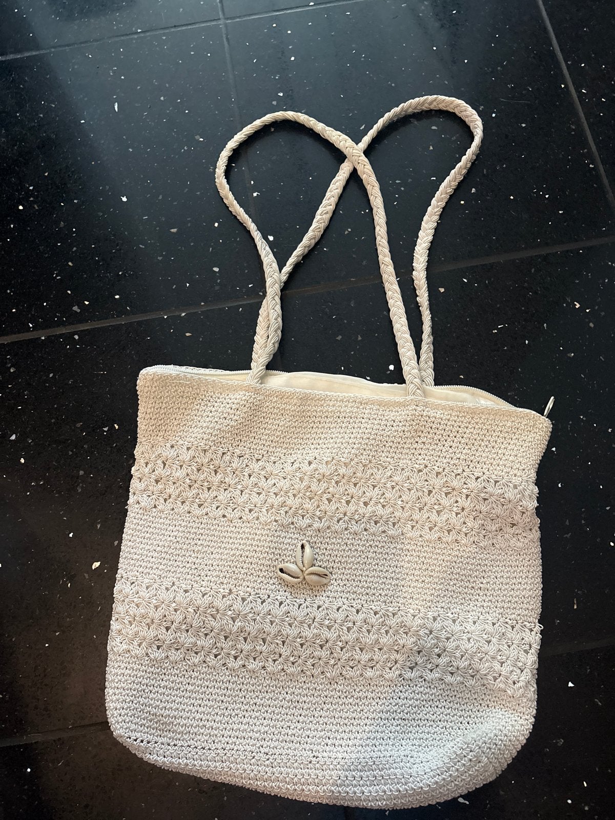 Stijlvolle gehaakte strandtas met schelpdetail, Ophalen of Verzenden, Gebruikt, Beige, Shopper