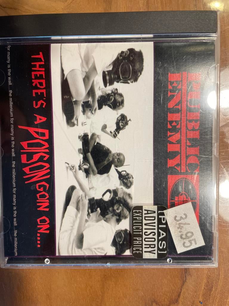 Public Enemy - There's A Poison Goin' On... CD, Ophalen of Verzenden, 1985 tot 2000, Zo goed als nieuw