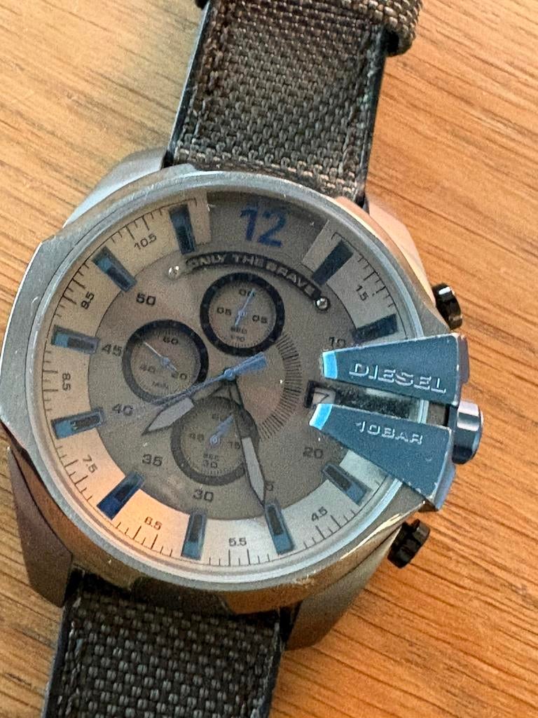 Diesel horloge DZ -4500, Sieraden, Tassen en Uiterlijk, Horloges | Heren, Ophalen of Verzenden, Zo goed als nieuw, Polshorloge